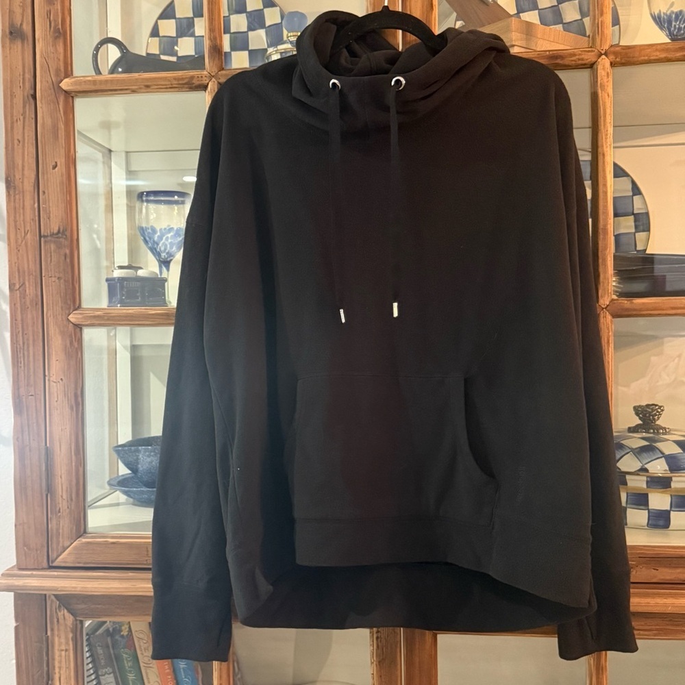 Reebok Black Fleece Hoodie Large Athleisure Training Pullover